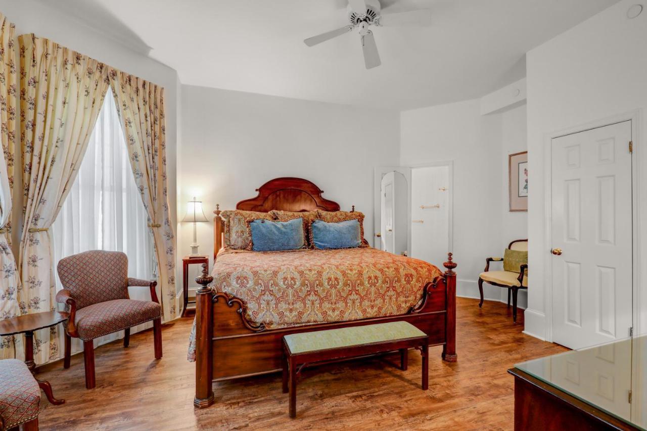 ספרינג לייק The Hewitt Wellington Hotel מראה חיצוני תמונה